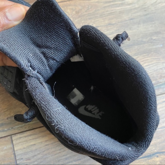 {preloved} Men’s Black Nike High Top Sneakers - Picture 8 of 12